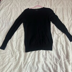 Worthington Women's Black Crew Neck Sweater